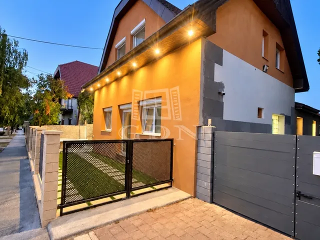 Eladó ház Budapest XVIII. kerület, Kossuth Ferenc-telep 144 nm