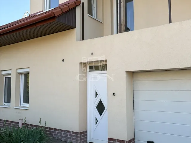 Eladó ház Veresegyház, Csonkás 123 nm