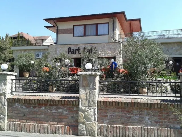 Eladó ház Dunakeszi 450 nm