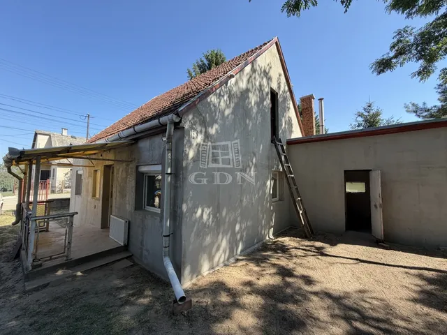 Eladó ház Erdőkertes 88 nm
