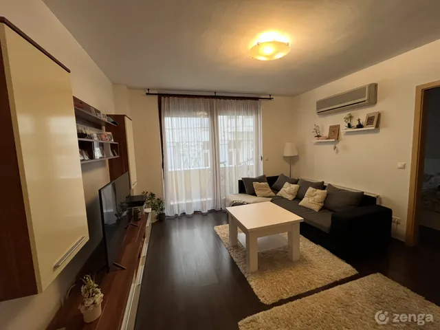 Eladó lakás Budapest VI. kerület 80 nm