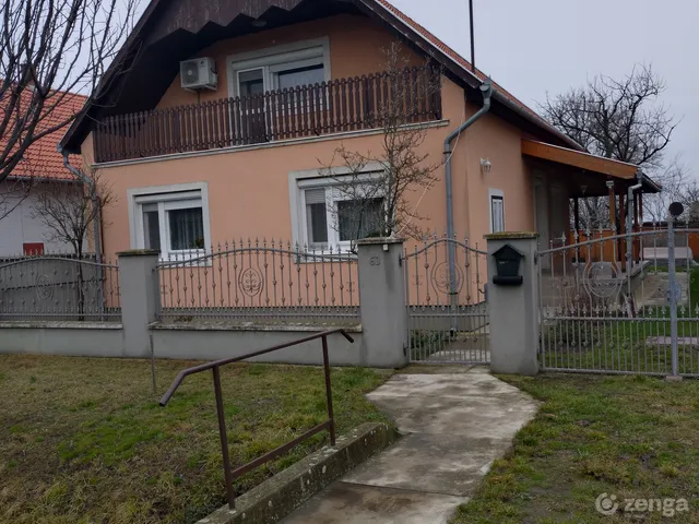 Eladó ház Mezőberény, Városközpont 120 nm