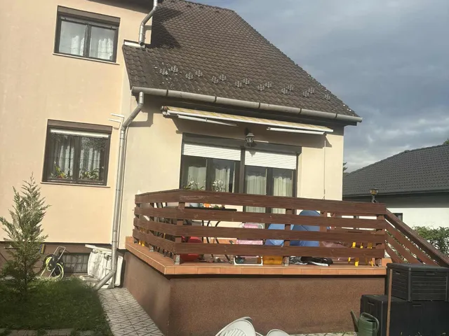 Eladó ház Budapest XVII. kerület, Felső-Rákoshegy 220 nm