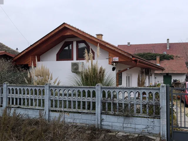Eladó ház Dömsöd 54 nm