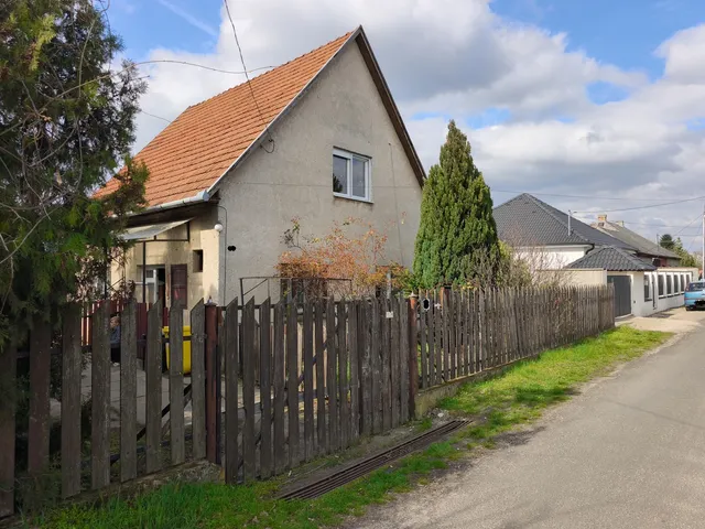 Eladó ház Gyál, Gyálliget 100 nm