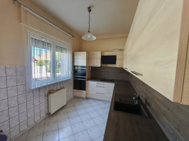 Eladó ház Gyál, Gyálliget 210 nm