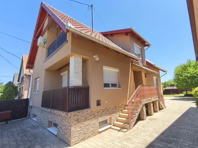 Eladó ház Gyál, Gyálliget 210 nm