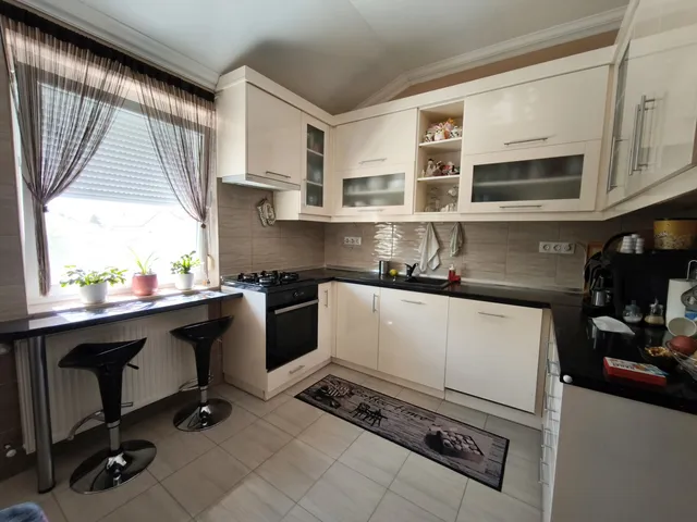 Eladó ház Gyál, Gyálliget 150 nm