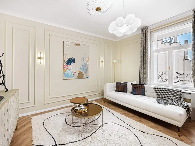 Eladó lakás Budapest V. kerület, Belváros, Szervita tér 100 nm