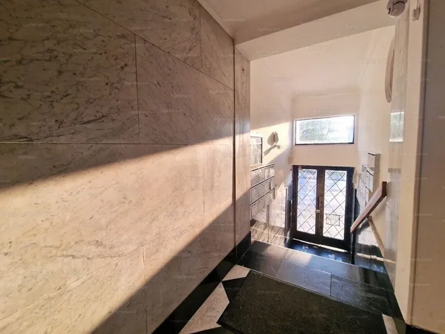 Kiadó lakás Budapest IX. kerület, Belső Ferencváros, Közraktár utca 33 nm