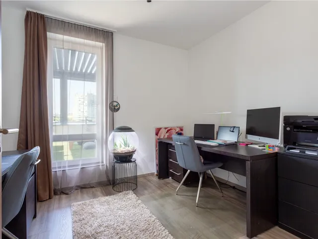 Eladó lakás Budapest XXI. kerület, Csepel Belváros, Jókai utca 146 nm