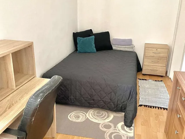 Eladó lakás Budapest VI. kerület, Nagykörúton belüli terület, Jókai utca 75 nm