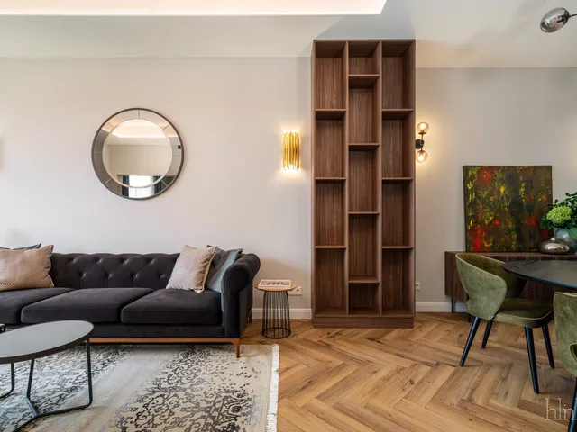 Eladó lakás Budapest V. kerület, Bank negyed, Balassi Bálint utca 81 nm