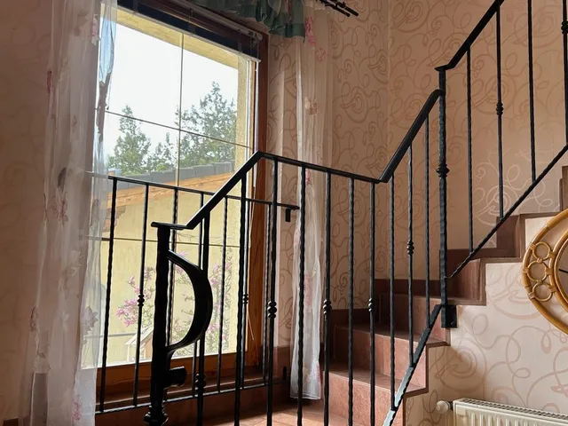 Kiadó ház Budapest XV. kerület, Rákospalota, Martinovits Ignác utca 175 nm