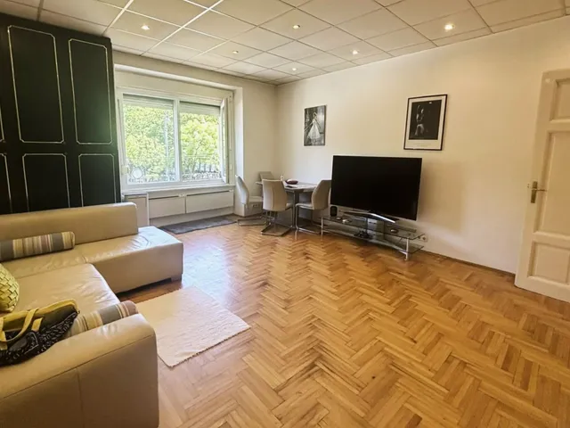 Eladó lakás Budapest V. kerület, Belváros, Múzeum kört 54 nm