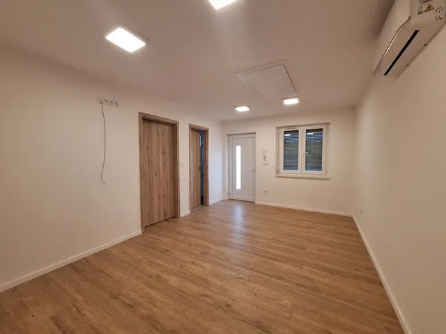 Kiadó ház Szentendre, Skanzen, Bárány utca 30 nm