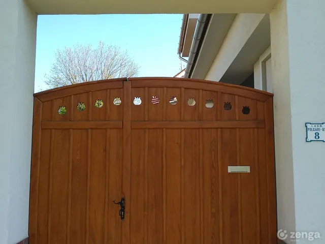 Eladó ház Hajdúböszörmény, Polgári utca 166 nm