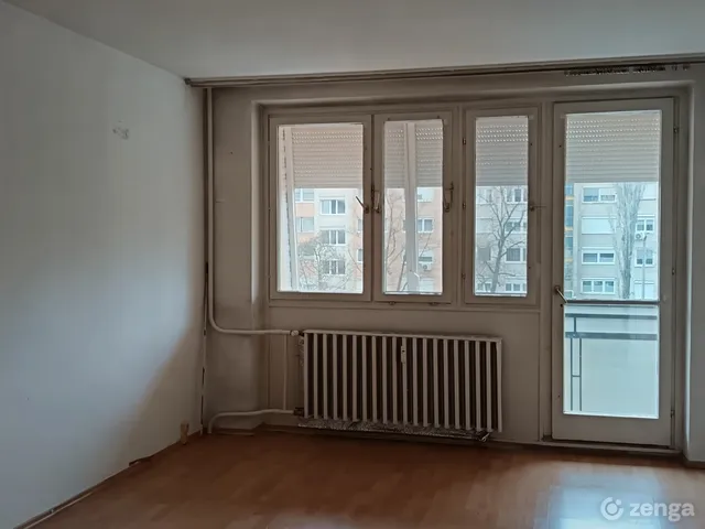 Eladó lakás Kecskemét, Széchenyiváros 34 nm