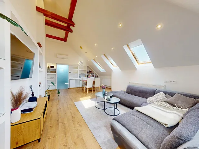 Eladó lakás Bük 89 nm