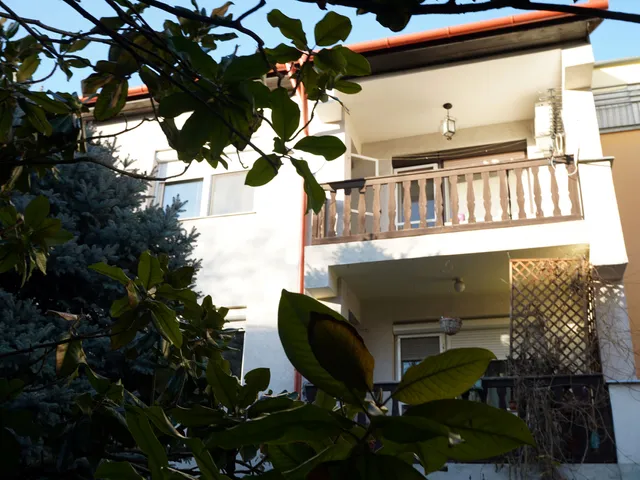 Eladó lakás Szeged, Északi városrész 150 nm