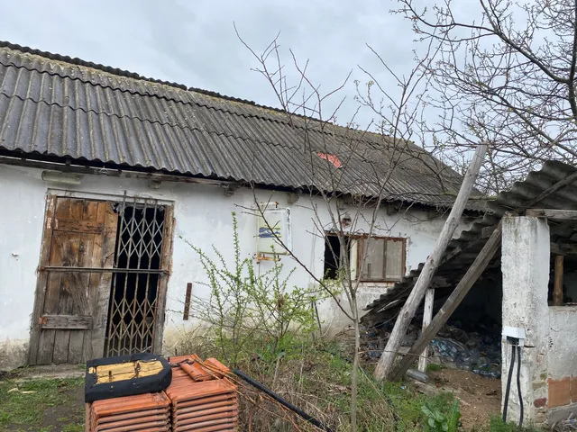 Eladó telek Szeged, Béketelep 3000 nm