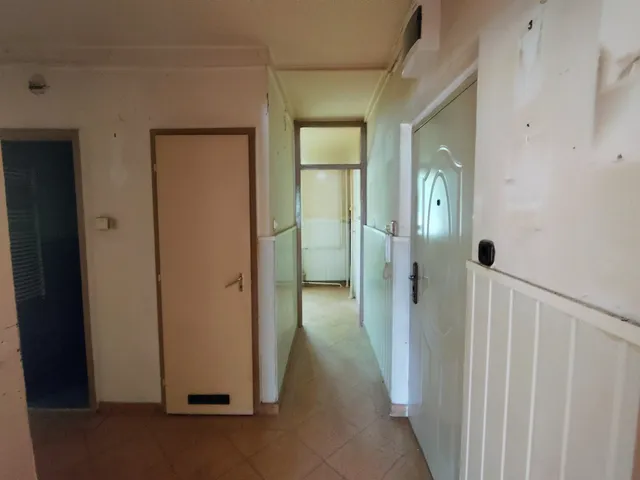 Eladó lakás Szeged, Újrókus, Ipoly sor 63 nm