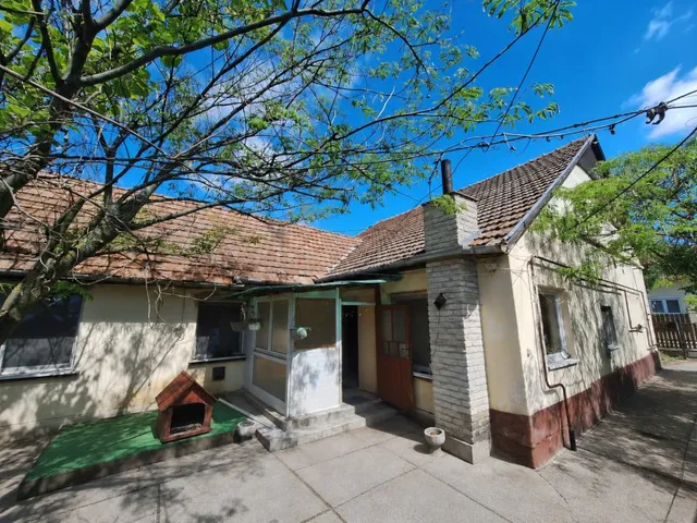 Eladó ház Szeged, Béketelep 125 nm