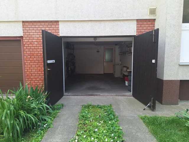 Eladó garázs Szeged, Északi városrész 19 nm