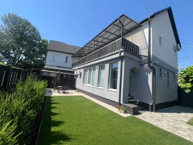 Eladó ház Makó, Csokonai utca 142 nm