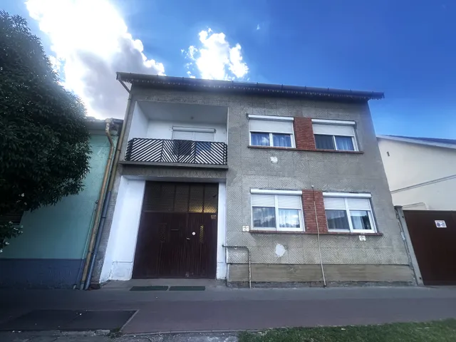 Eladó ház Makó 100 nm