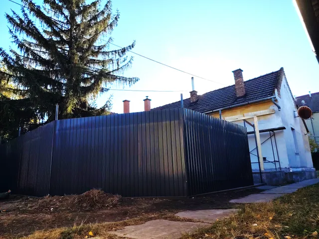 Eladó ház Makó, Návay Lajos tér 75 nm