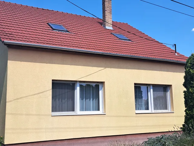 Eladó ház Szeged, Szőreg 181 nm