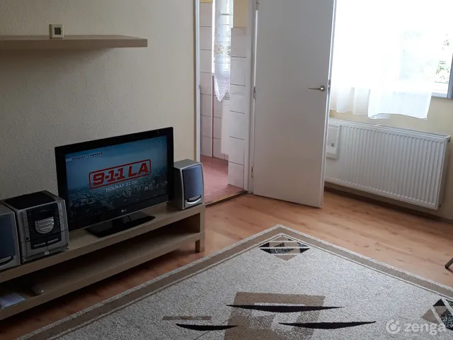 Eladó lakás Budapest X. kerület, Óhegy 27 nm