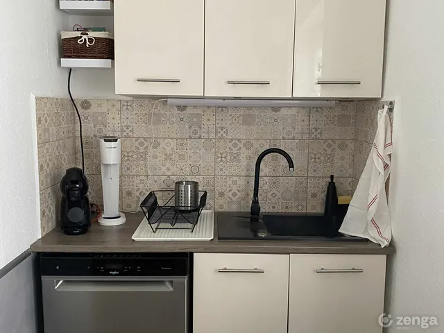 Eladó lakás Várpalota, Ady lakótelep, Szabolcska Mihály utca 57 nm