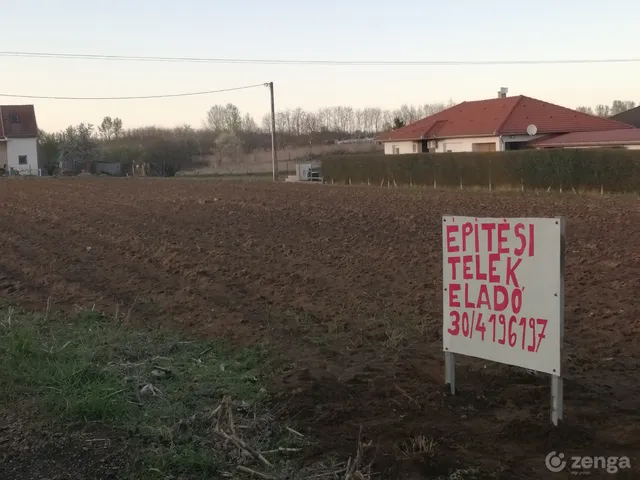 Eladó telek Napkor 1280 nm