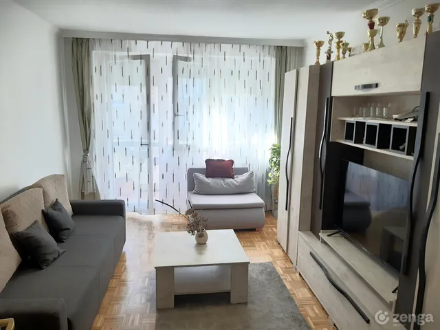 Eladó lakás Debrecen, Falóger 73 nm