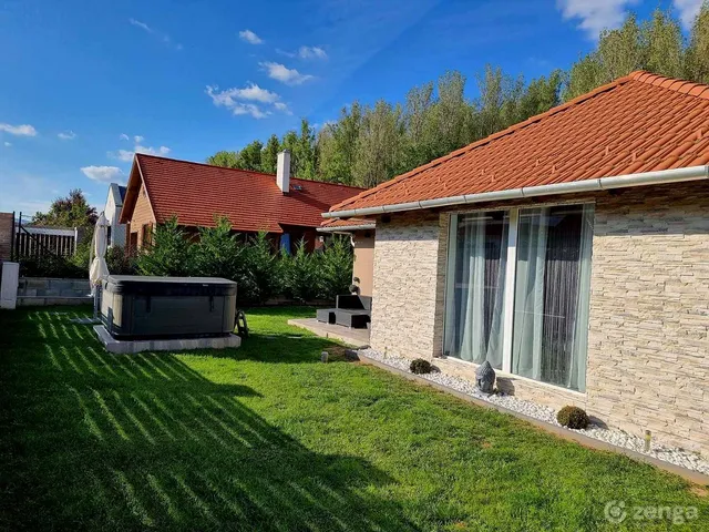 Eladó ház Pomáz 124 nm