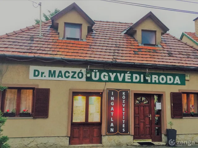 Eladó ház Üröm, Fő utca 52 78 nm