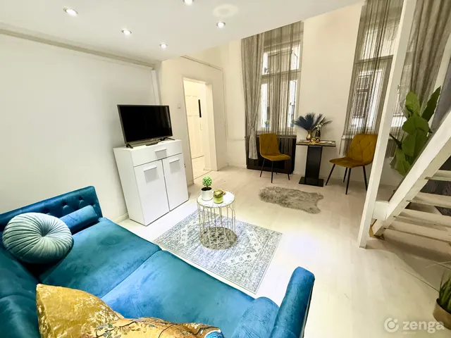 Eladó lakás Budapest VI. kerület, Nagykörúton belüli terület, Hajós utca 30 nm