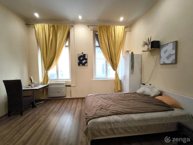 Eladó lakás Budapest VI. kerület, Nagykörúton kívüli terület 77 nm