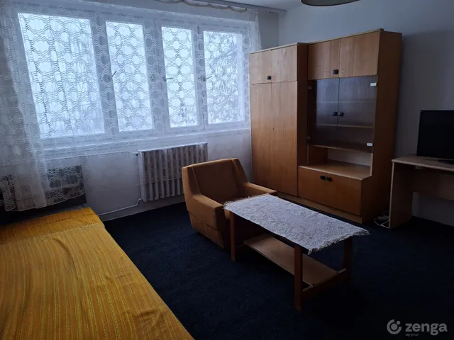 Kiadó lakás Kecskemét, Műkertváros 35 nm