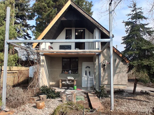 Eladó üdülő és hétvégi ház Szeged, Sziksós 64 nm