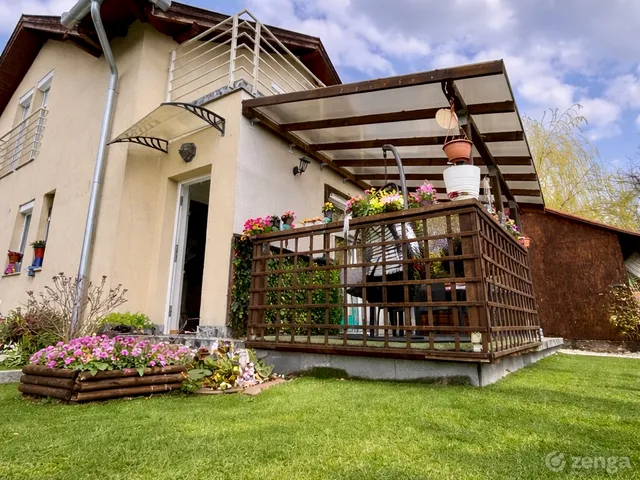 Eladó lakás Gyömrő, Erzsébettelep 87 nm