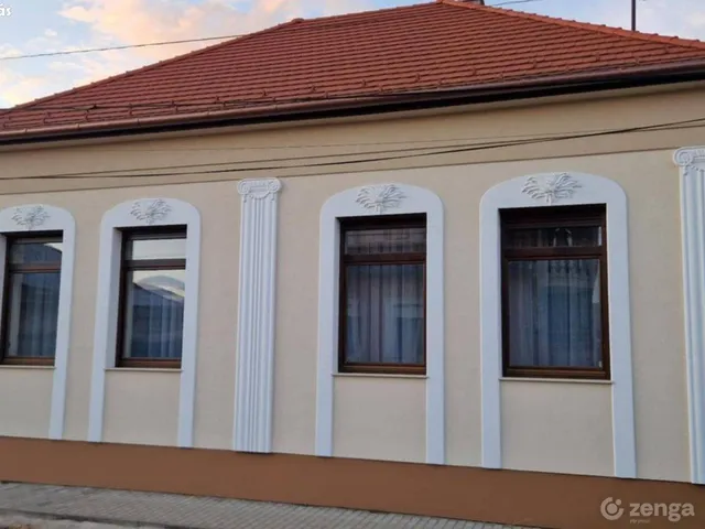 Eladó ház Cegléd 94 nm