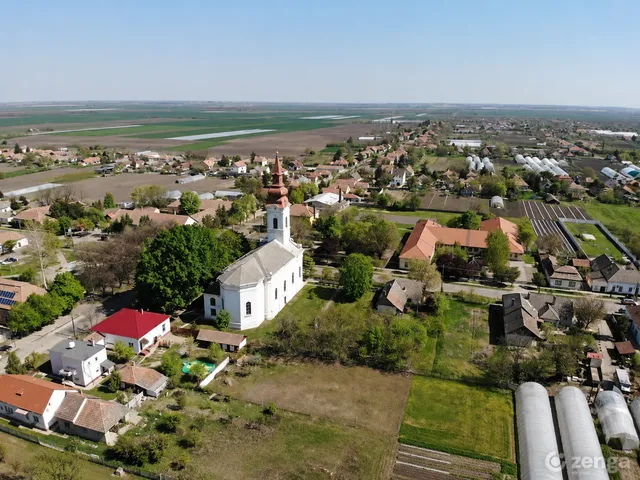 Eladó telek Magyarbánhegyes 1800 nm