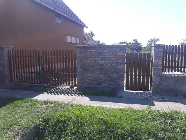 Eladó telek Hajdúszoboszló 1342 nm