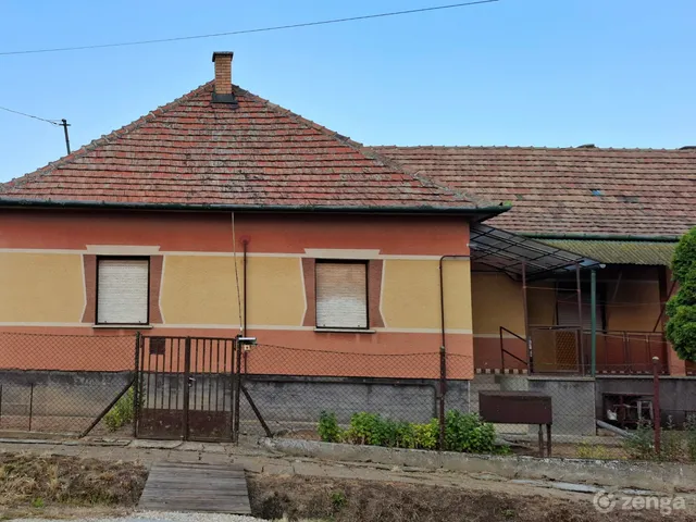 Eladó ház Ecser 120 nm