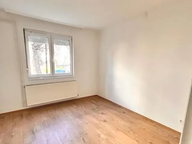 Eladó lakás Debrecen, Fényesudvar 35 nm