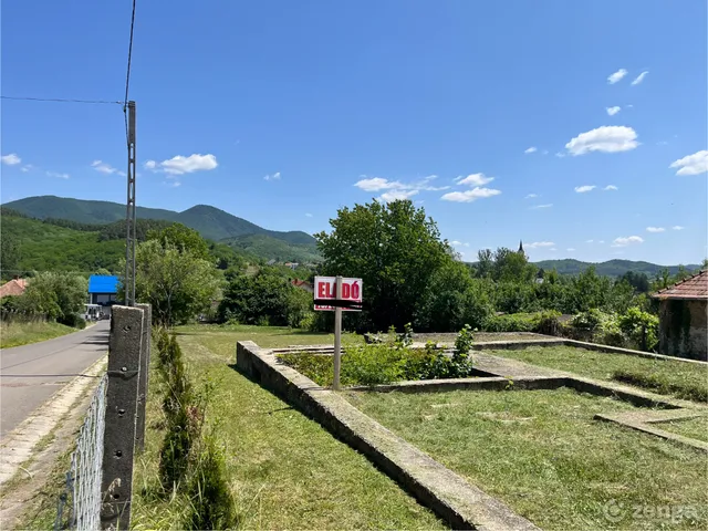 Eladó telek Karancslapujtő 1000 nm
