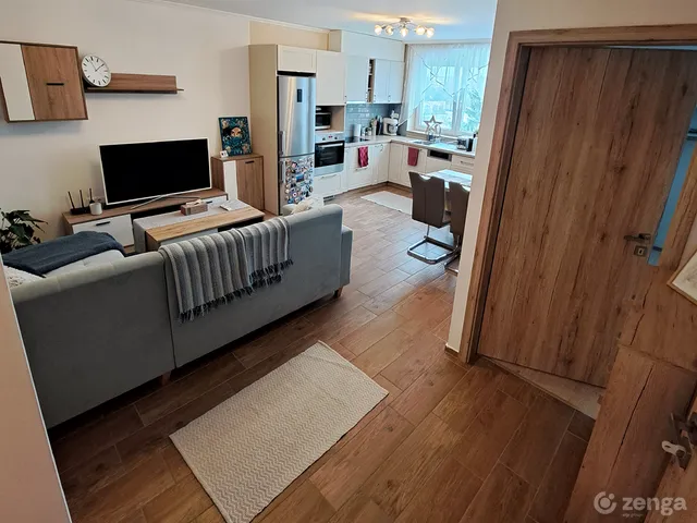 Eladó lakás Mosonmagyaróvár, Ipartelep 57 nm